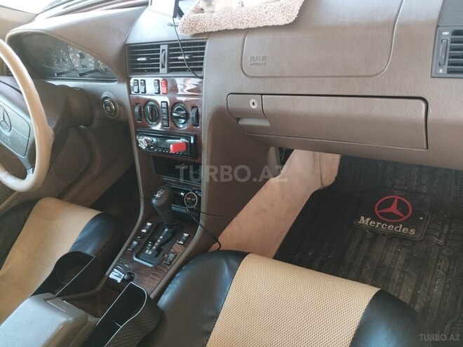 Mercedes C 200 1995, 497,000 km - 2.0 l - Xaçmaz
