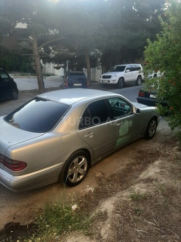 Mercedes E 220 d 1999, 827,000 km - 2.2 л - Bakı