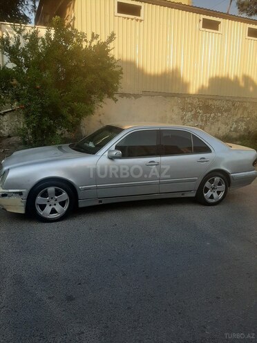 Mercedes E 220 d 1999, 827,000 km - 2.2 л - Bakı