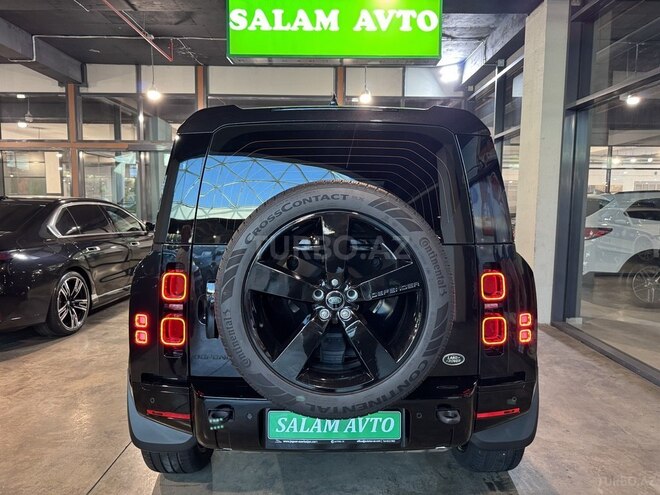 Land Rover Defender-5