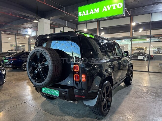 Land Rover Defender-6