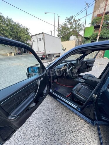 Mercedes C 240 1998, 337,000 km - 2.4 l - Bakı