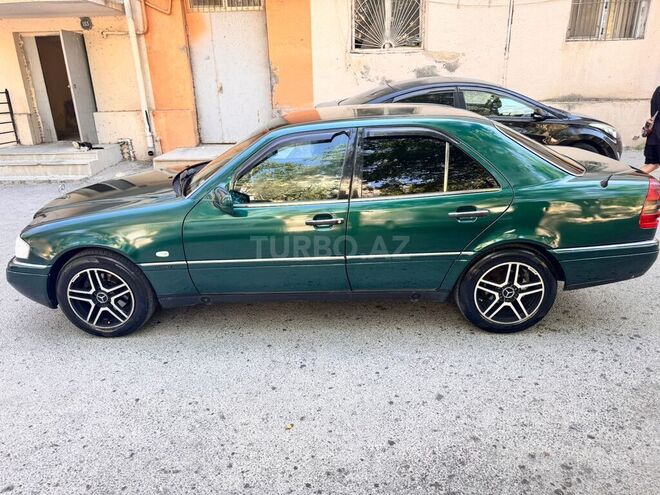 Mercedes C 180 1997, 325,000 km - 1.8 l - Bakı