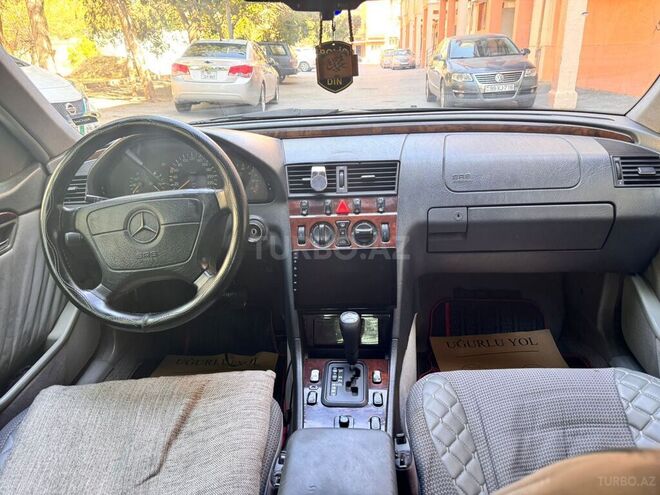 Mercedes C 180 1997, 325,000 km - 1.8 l - Bakı