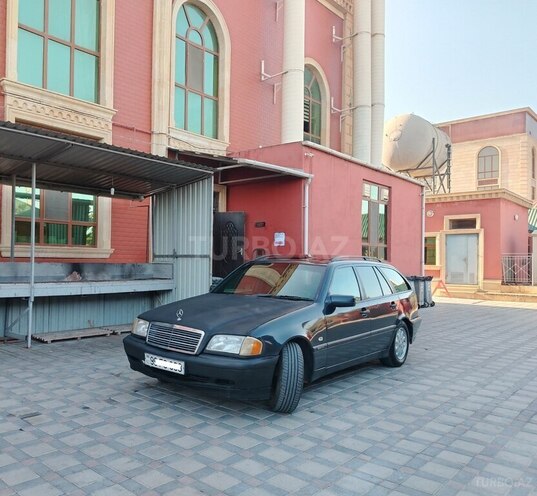 Mercedes C 220 d 2000, 318,216 km - 2.2 л - Şirvan