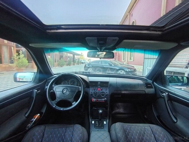 Mercedes C 220 d 2000, 318,216 km - 2.2 л - Şirvan