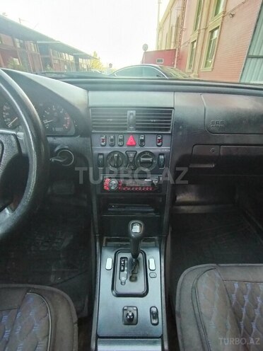 Mercedes C 220 d 2000, 318,216 km - 2.2 л - Şirvan