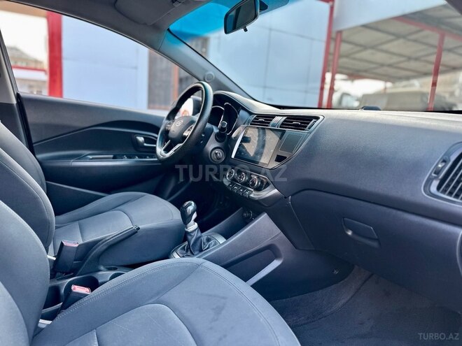 Kia Rio 2011, 234,521 km - 1.1 л - Sumqayıt