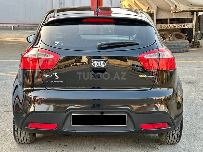 Kia Rio 2011, 234,521 km - 1.1 л - Sumqayıt