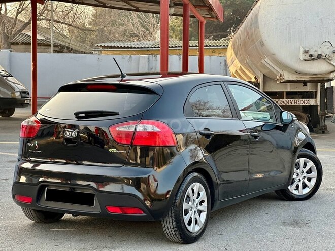 Kia Rio 2011, 234,521 km - 1.1 л - Sumqayıt