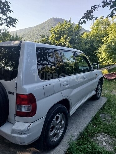 Mitsubishi Pajero io 1999, 388,000 km - 1.8 l - Qəbələ