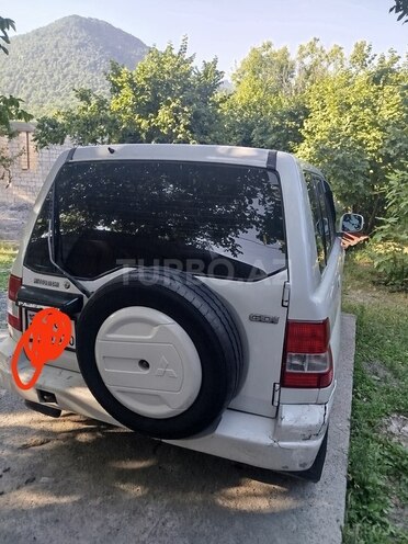Mitsubishi Pajero io 1999, 388,000 km - 1.8 l - Qəbələ