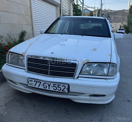 Mercedes C 220 1999, 370,000 km - 2.2 l - Bakı