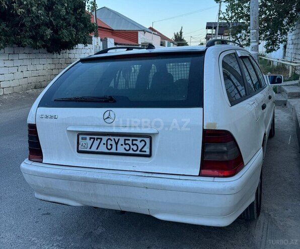 Mercedes C 220 1999, 370,000 km - 2.2 l - Bakı