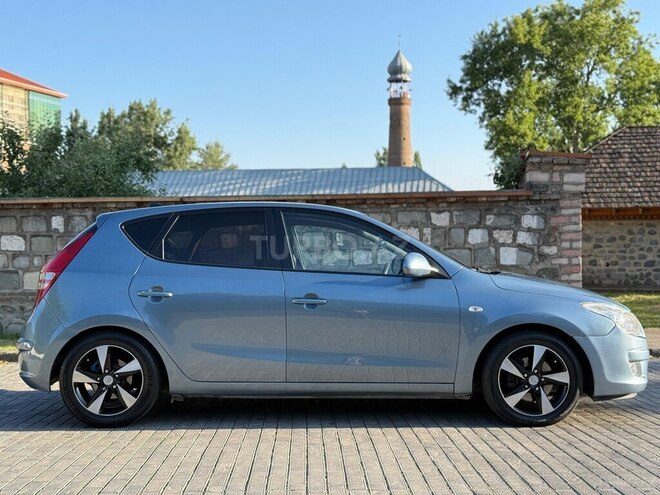 Hyundai i30 2007, 289,000 km - 1.6 l - Şəki