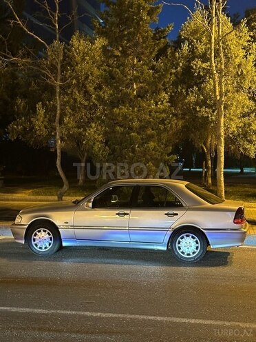 Mercedes C 180 1997, 420,000 km - 1.8 l - Bakı