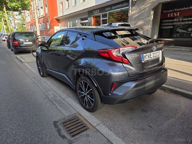 Toyota C-HR 2018, 130,000 km - 1.8 l - Bakı