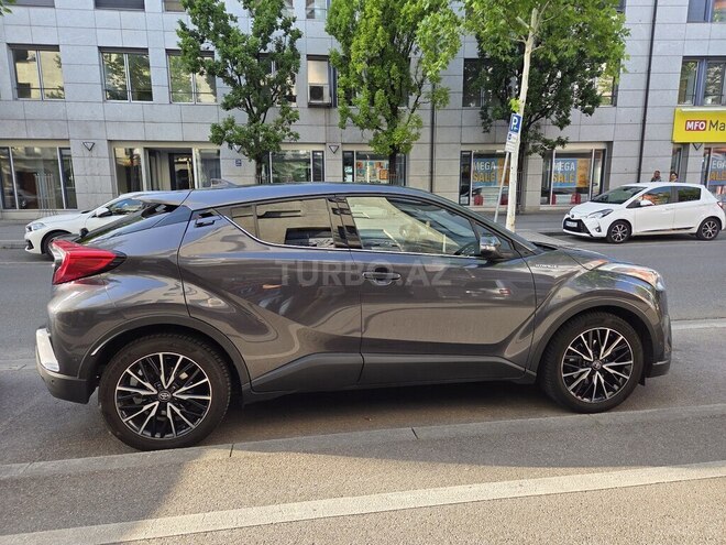 Toyota C-HR 2018, 130,000 km - 1.8 l - Bakı