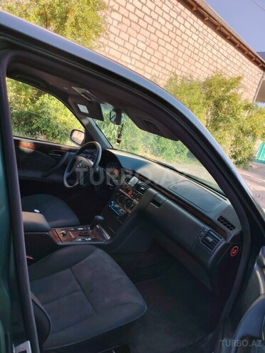 Mercedes E 220 d 2000, 692,091 km - 2.2 l - Ağstafa