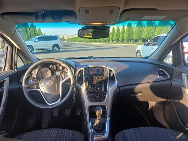 Opel Astra 2012, 277,000 km - 1.3 l - Gəncə