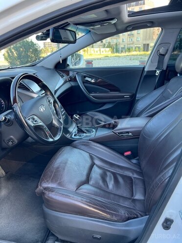 Hyundai Grandeur 2015, 250,000 km - 2.2 л - Bakı