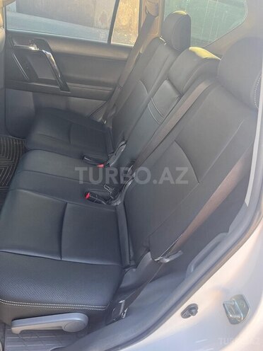 Toyota Land Cruiser Prado 2009, 238,000 km - 3.0 л - Bakı