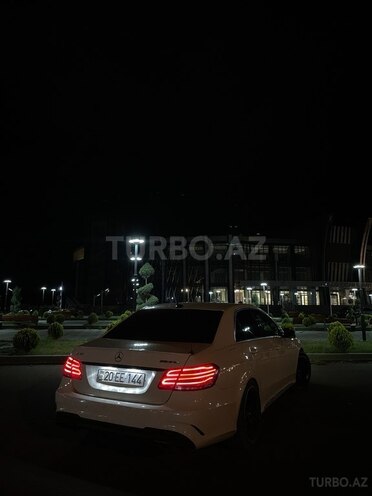 Mercedes E 250 2012, 215,390 km - 1.8 l - Bakı