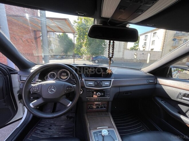Mercedes E 250 2012, 215,390 km - 1.8 l - Bakı