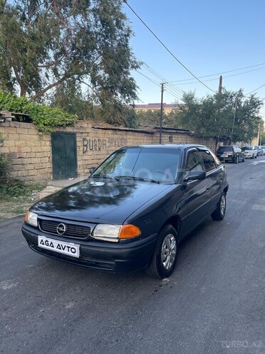 Opel Astra 1995, 355,000 km - 1.6 l - Sumqayıt