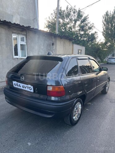 Opel Astra 1995, 355,000 km - 1.6 l - Sumqayıt