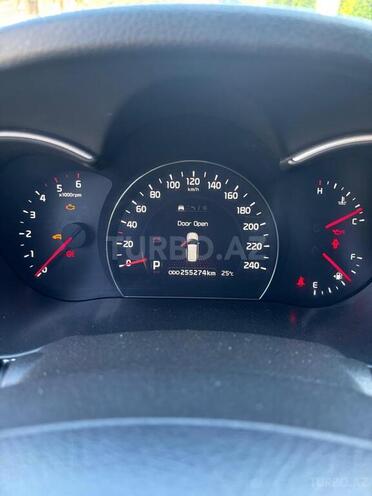 Kia Sorento-11