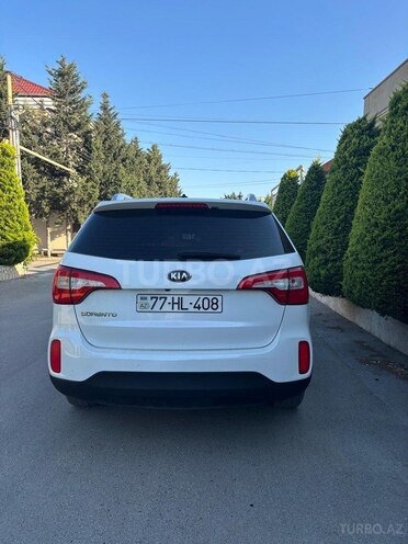 Kia Sorento-7