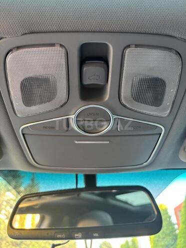 Kia Sorento-14