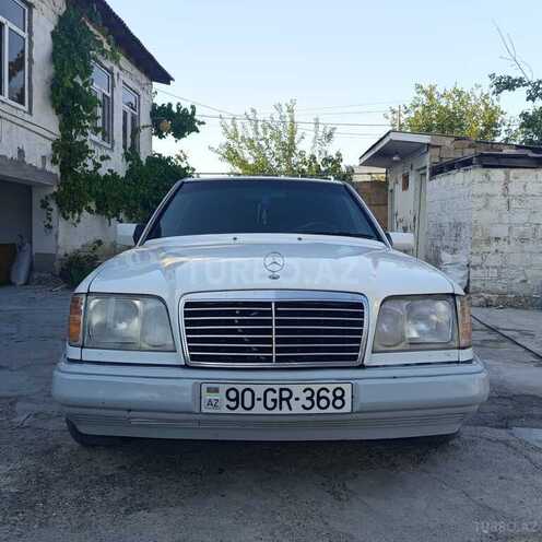 Mercedes E 220 1993, 534,601 km - 2.2 l - Kürdəmir