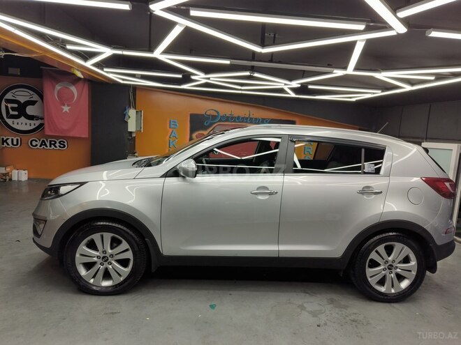 Kia Sportage 2010, 130,000 km - 2.0 л - Bakı