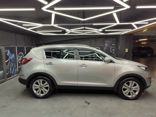 Kia Sportage 2010, 130,000 km - 2.0 л - Bakı