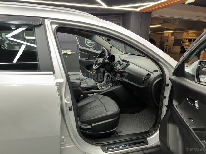 Kia Sportage 2010, 130,000 km - 2.0 л - Bakı