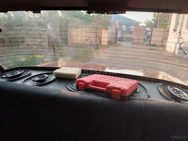 LADA (VAZ) 2106 1982, 64,689 km - 1.6 л - Qazax