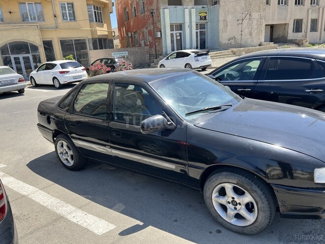 Opel Vectra 1994, 300,000 km - 1.7 l - Bakı