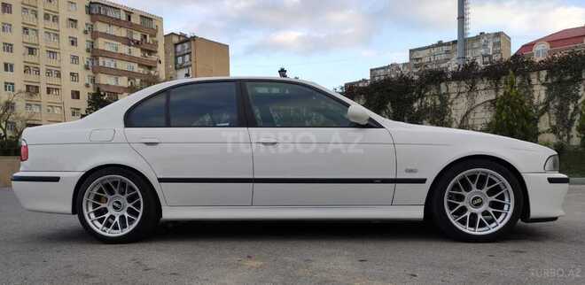 BMW 525 2001, 250,000 km - 2.5 l - Bakı