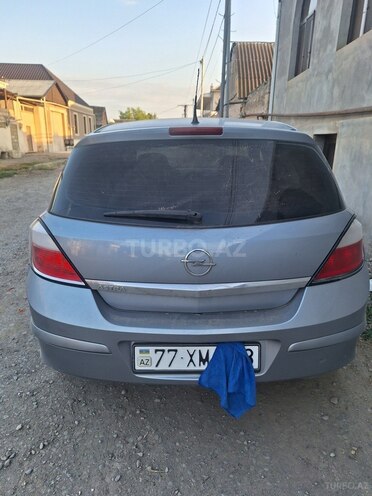 Opel Astra 2006, 250,000 km - 1.4 l - Gəncə