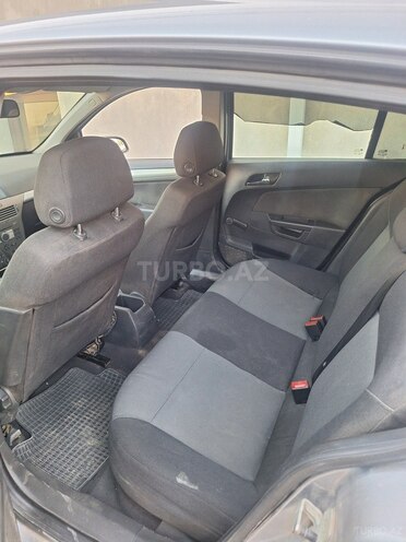 Opel Astra 2006, 250,000 km - 1.4 l - Gəncə