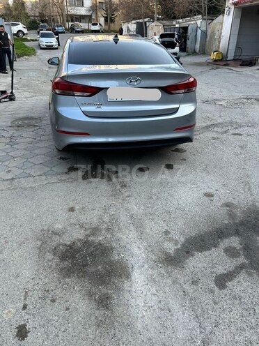 Hyundai Elantra 2016, 133,576 km - 2.0 l - Bakı