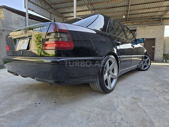 Mercedes C 230 1999, 240,000 km - 2.3 l - İmişli