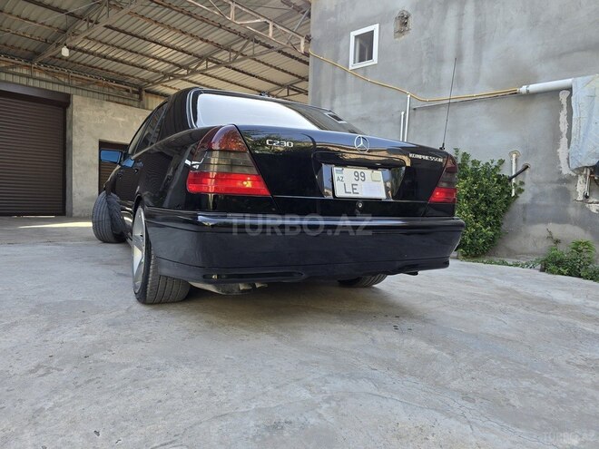 Mercedes C 230 1999, 240,000 km - 2.3 l - İmişli