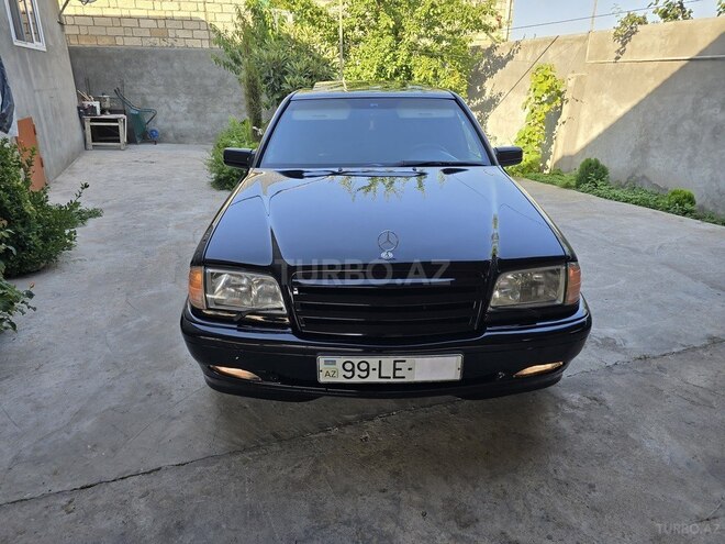 Mercedes C 230 1999, 240,000 km - 2.3 l - İmişli