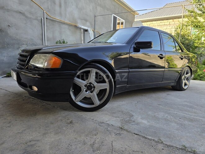 Mercedes C 230 1999, 240,000 km - 2.3 l - İmişli