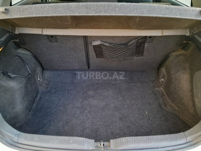 Toyota Auris 2009, 405,000 km - 1.4 l - Bakı