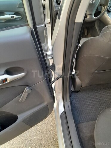 Toyota Auris 2009, 405,000 km - 1.4 l - Bakı