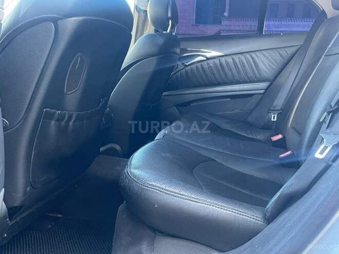 Mercedes E 270 2003, 283,000 km - 2.7 l - Bakı